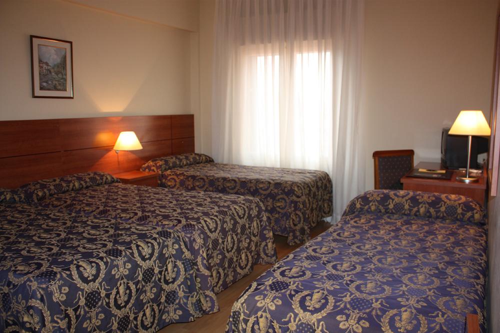Hotel Palacios Alfaro Kültér fotó